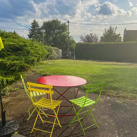 Pensión Spacieuse Avec Jardin Chennevières-sur-Marne